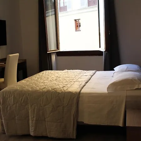 Lunart Bed & Breakfast 4*